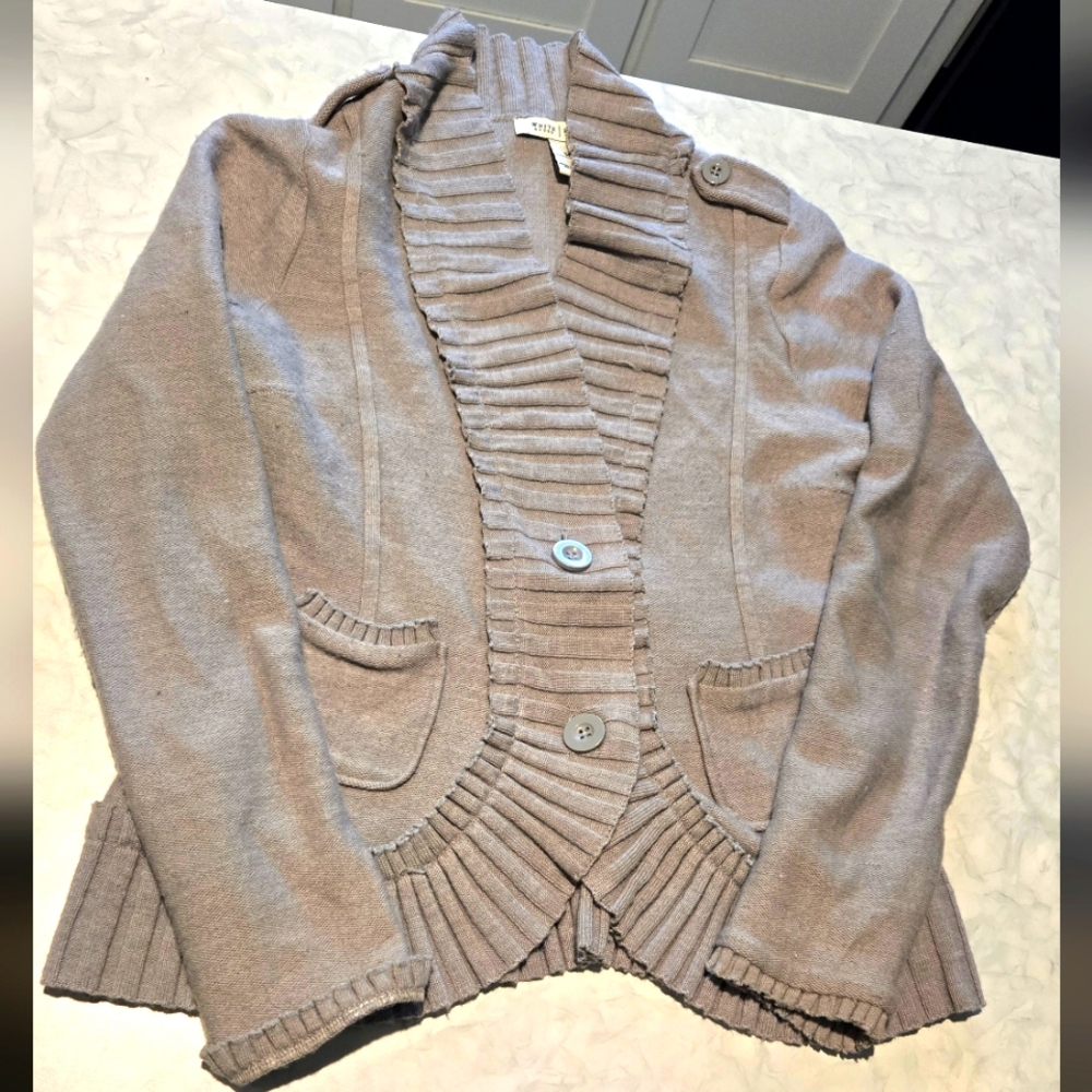 White House Black Market Gray Ruffled Knit Cardigan